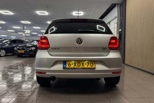 Volkswagen Polo (2014) thumbnail 4