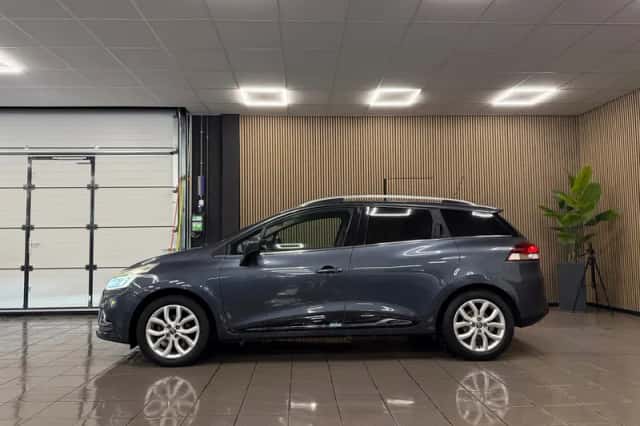 Renault Clio (2017) thumbnail 2