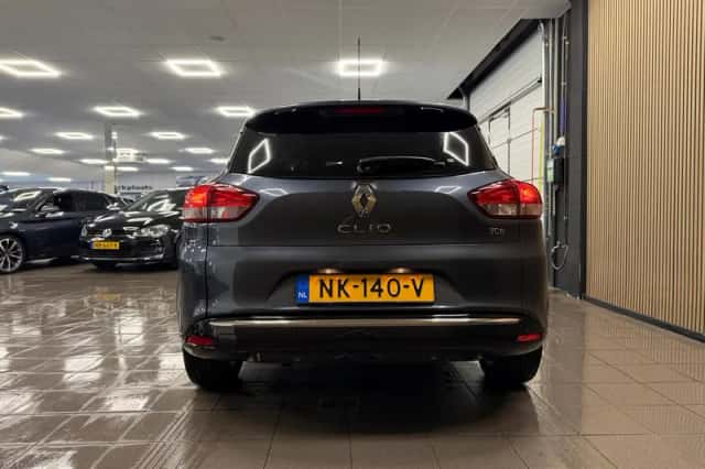 Renault Clio (2017) thumbnail 4