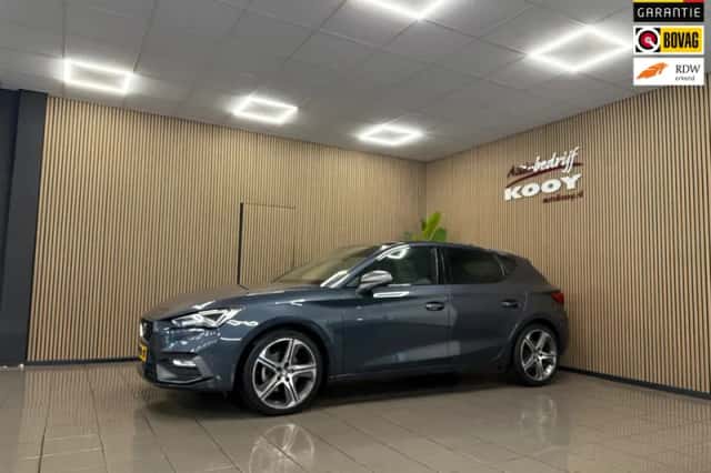 SEAT Leon (2021) thumbnail 1