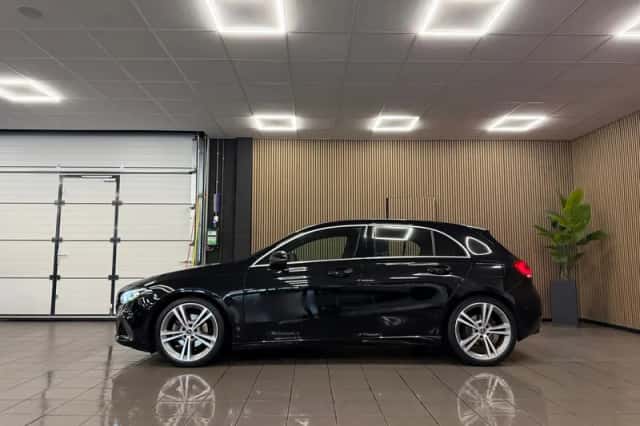 Mercedes-Benz A-Klasse (2018) thumbnail 2