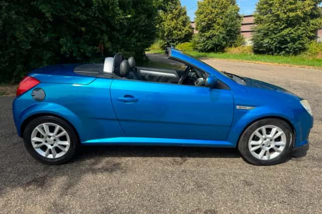 Opel Tigra TwinTop (2005) thumbnail 6