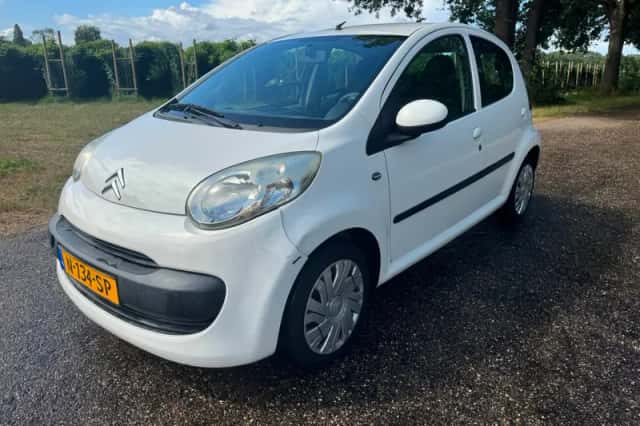 Citroën C1 (2008) thumbnail 2