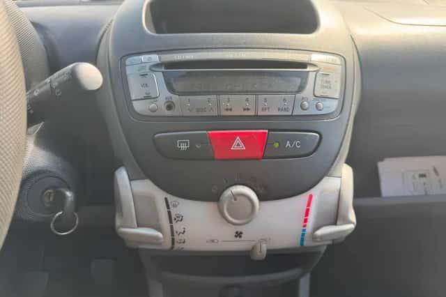 Citroën C1 (2008) thumbnail 4
