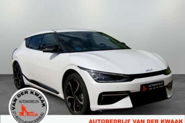 Kia EV6 (2024) thumbnail 2