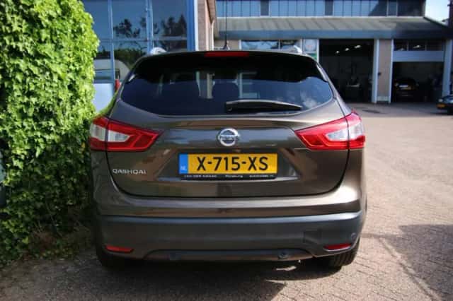 Nissan Qashqai (2015) thumbnail 6