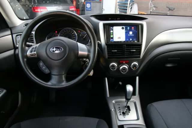 Subaru Forester (2012) thumbnail 4