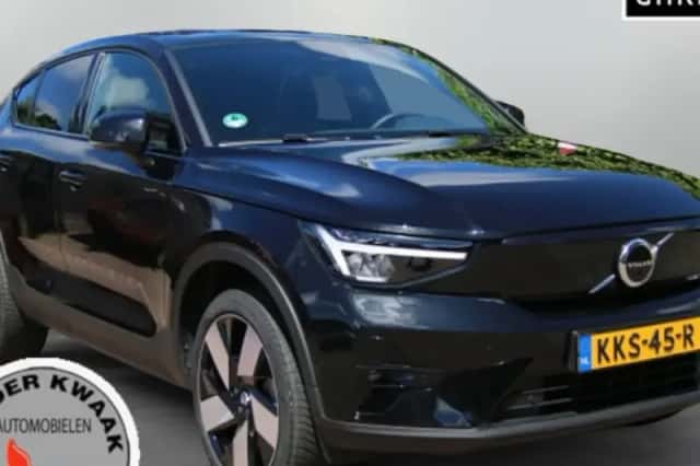 Volvo C40 (2023) thumbnail 1
