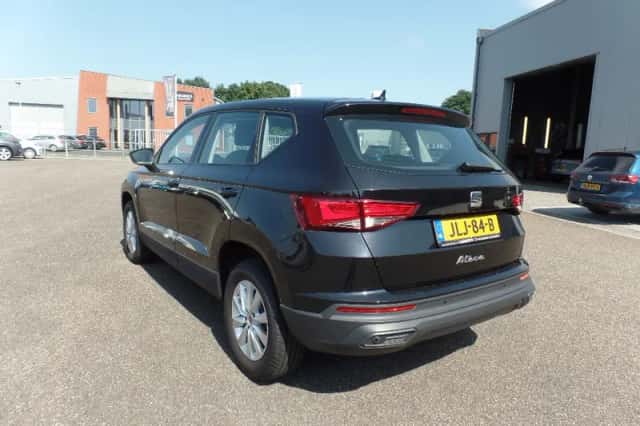 SEAT Ateca (2024) thumbnail 5