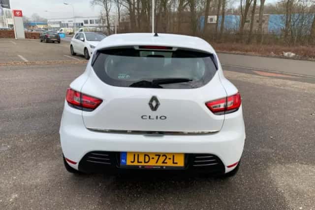 Renault Clio (2017) thumbnail 4