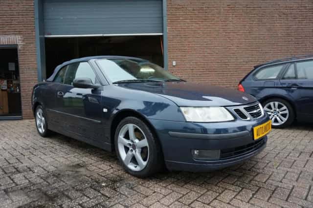 Saab 9-3 (2004) thumbnail 3