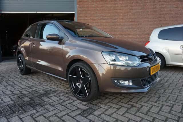 Volkswagen Polo (2013) thumbnail 3