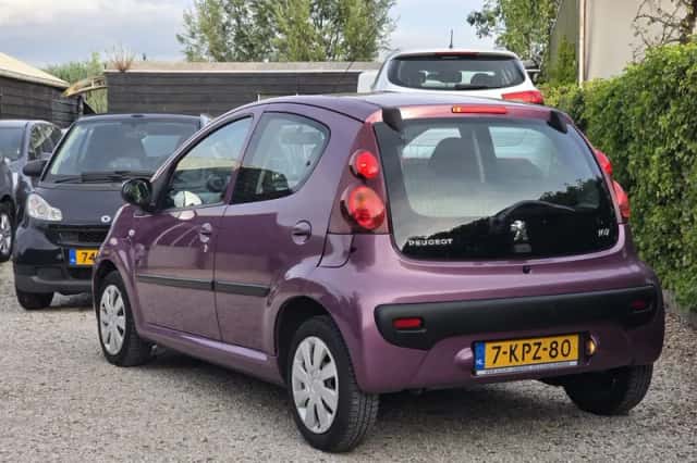 Peugeot 107 (2013) thumbnail 4