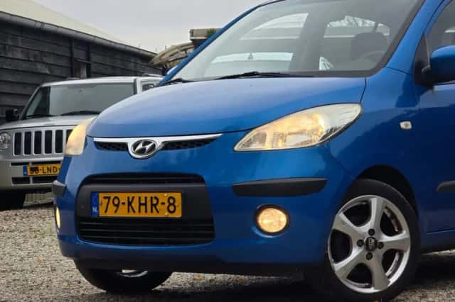 Hyundai i10 (2009) thumbnail 2