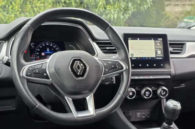 Renault Captur (2020) thumbnail 6