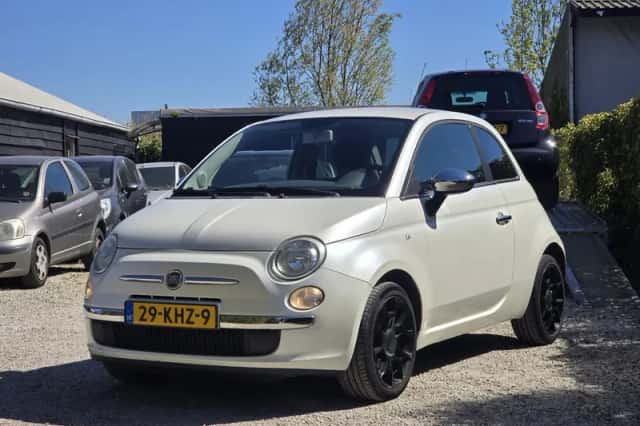 Fiat 500 (2009) thumbnail 1