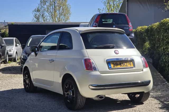 Fiat 500 (2009) thumbnail 4