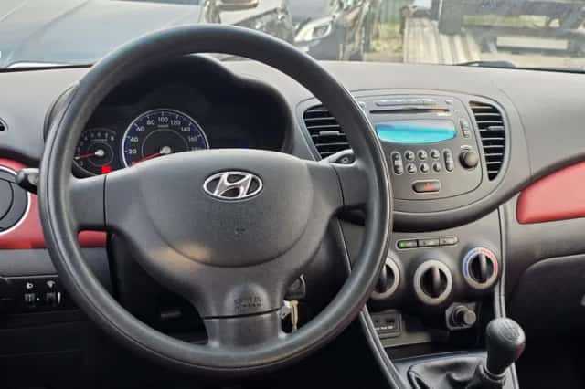 Hyundai i10 (2012) thumbnail 6
