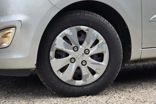 Hyundai i10 (2012) thumbnail 3