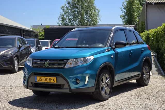 Suzuki Vitara (2016) thumbnail 1