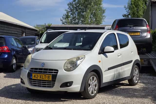 Suzuki Alto (2012) thumbnail 1