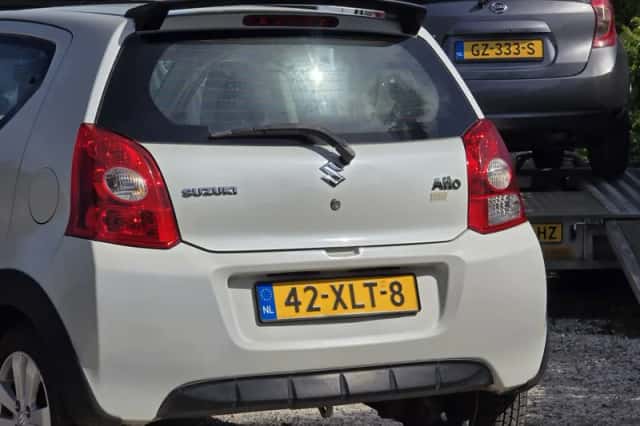 Suzuki Alto (2012) thumbnail 5