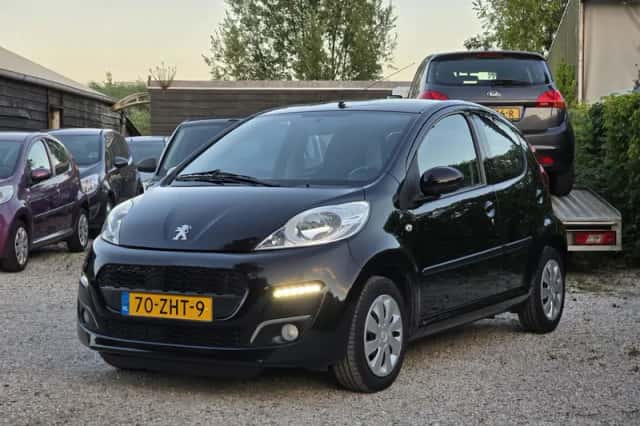 Peugeot 107 (2012) thumbnail 1