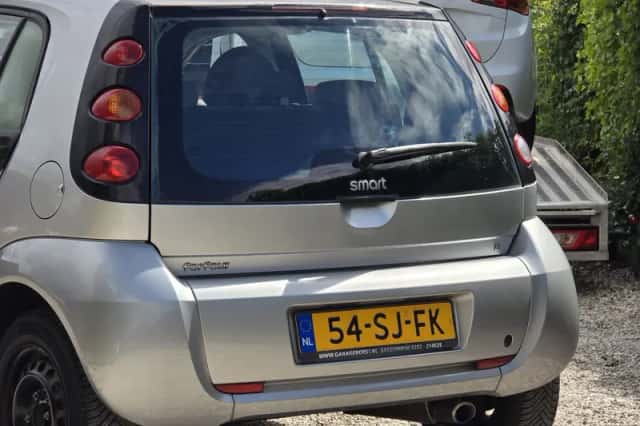 Smart ForFour (2006) thumbnail 4