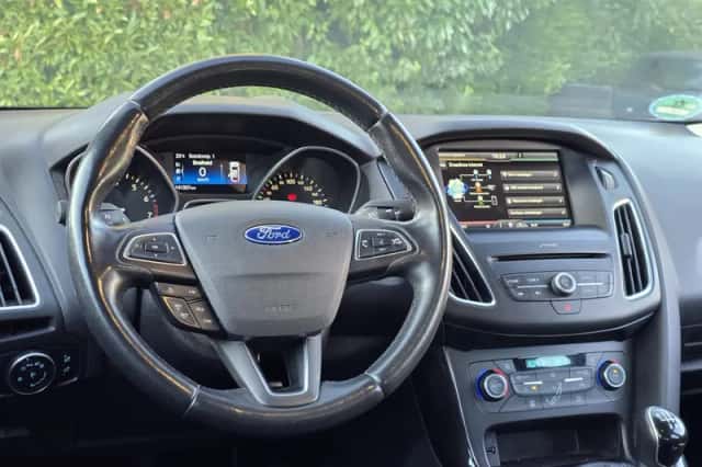 Ford Focus (2016) thumbnail 6