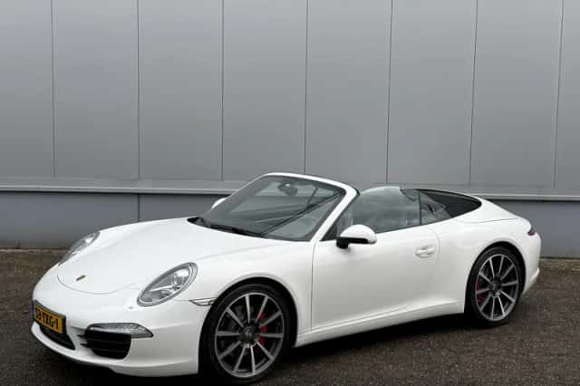 Porsche 911 (2012) thumbnail 2