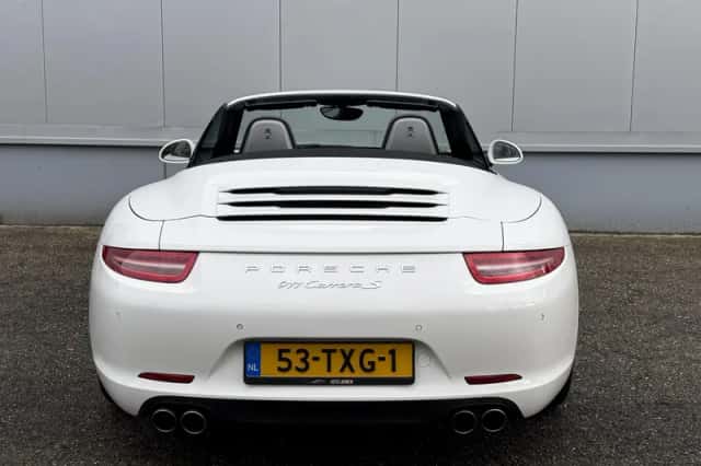 Porsche 911 (2012) thumbnail 6