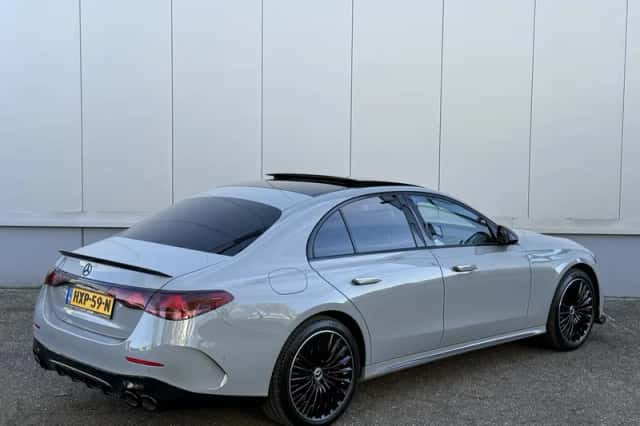 Mercedes-Benz E-Klasse (2024) thumbnail 3