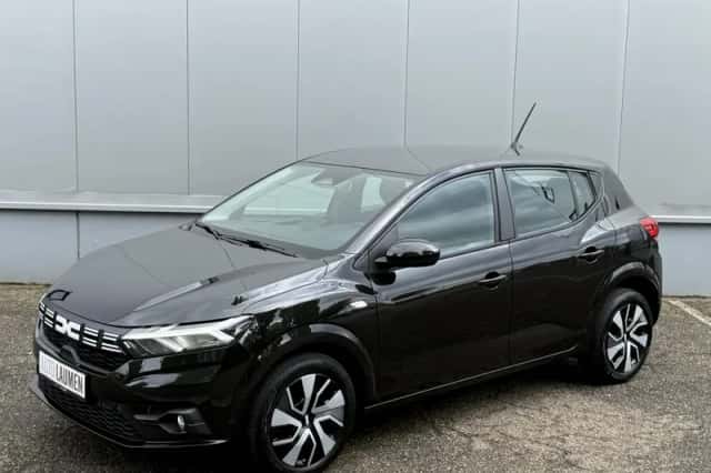 Dacia Sandero (2025) thumbnail 1