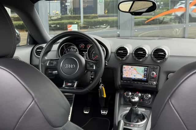 Audi TT (2014) thumbnail 2