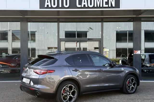 Alfa Romeo Stelvio (2019) thumbnail 6