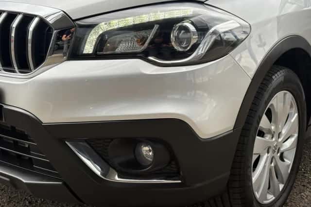 Suzuki S-Cross (2020) thumbnail 3