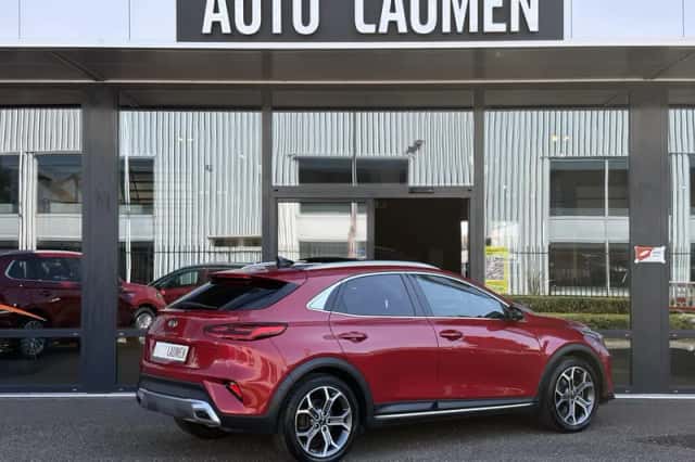 Kia XCeed (2020) thumbnail 2