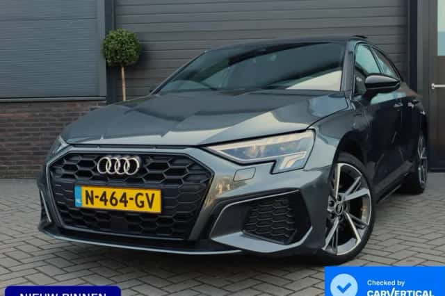 Audi A3 (2021) thumbnail 1