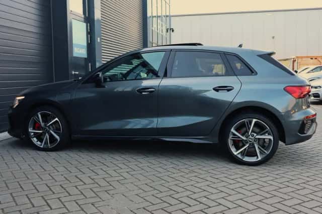 Audi A3 (2021) thumbnail 6