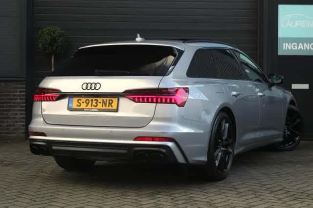 Audi A6 (2022) thumbnail 2