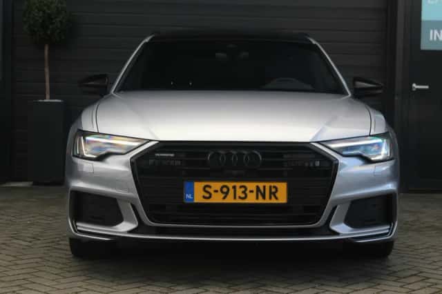 Audi A6 (2022) thumbnail 3