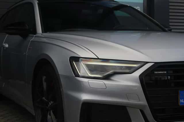 Audi A6 (2022) thumbnail 6