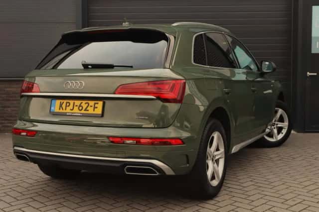 Audi Q5 (2024) thumbnail 2