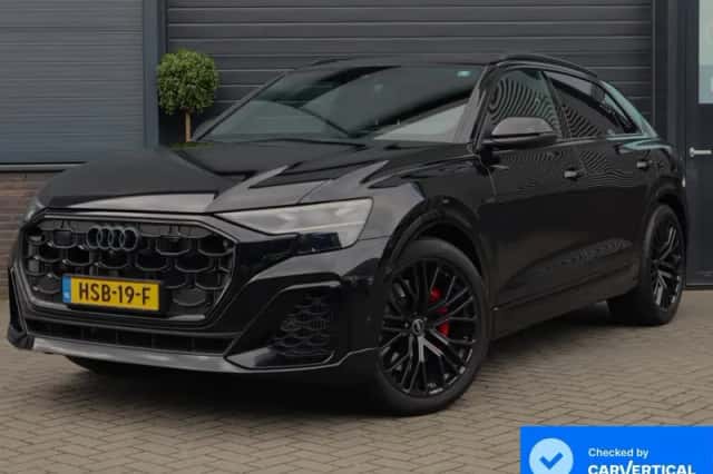 Audi Q8 (2024) thumbnail 1