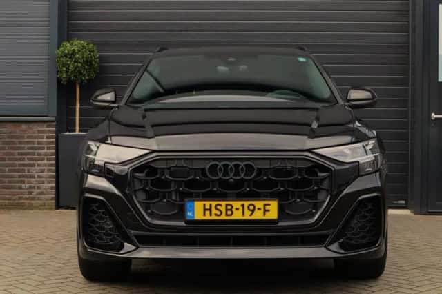 Audi Q8 (2024) thumbnail 3