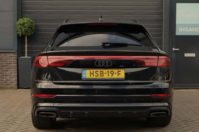 Audi Q8 (2024) thumbnail 4