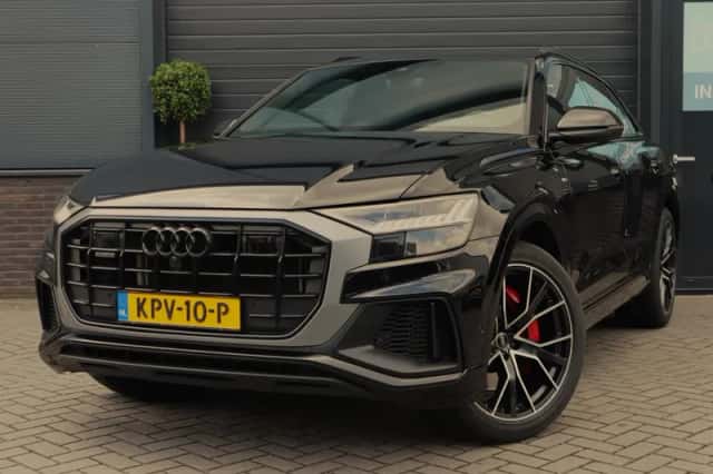 Audi Q8 (2022) thumbnail 1