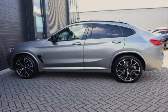 BMW X4 (2020) thumbnail 5