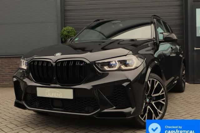 BMW X5 (2023) thumbnail 1