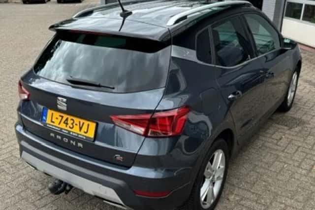 SEAT Arona (2020) thumbnail 5